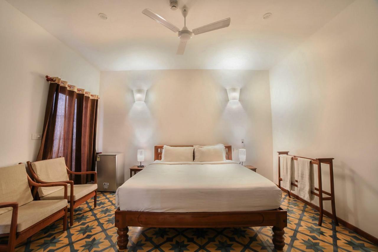 Hotel Petit Palais à Pondichéry Extérieur photo