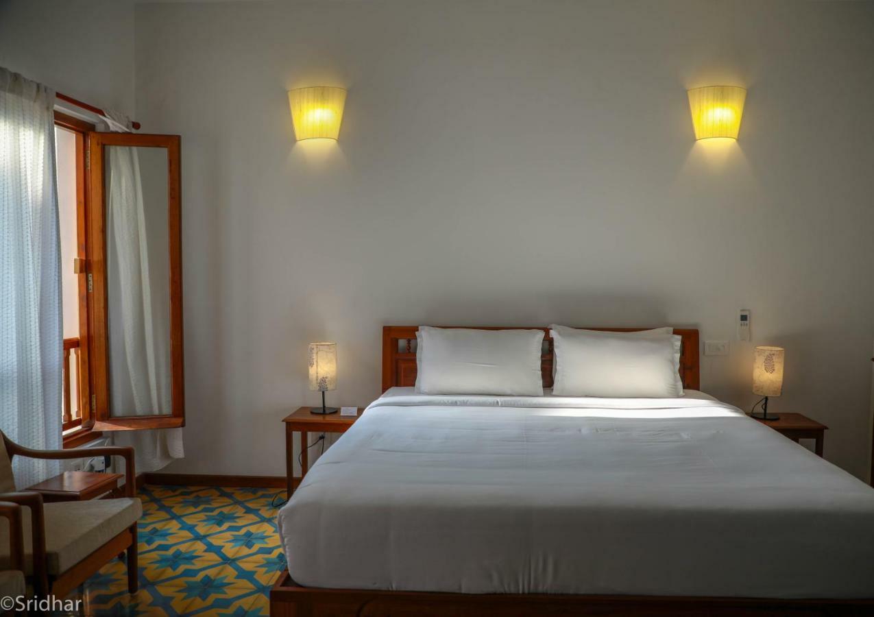 Hotel Petit Palais à Pondichéry Extérieur photo
